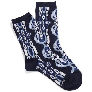 Vera Bradley Women’s Crew Socks Ikat Island